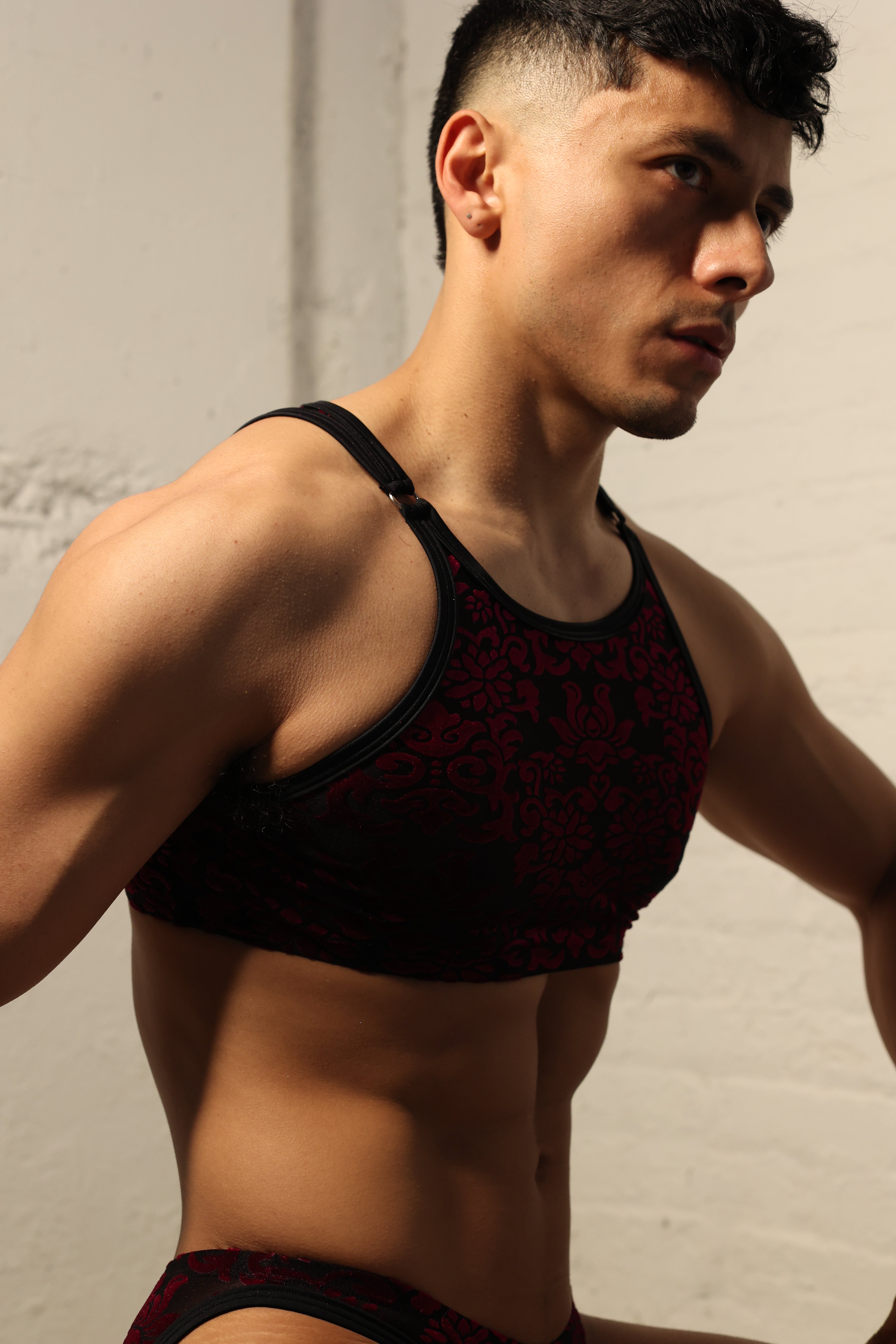 Ruby Damask Ring Crop