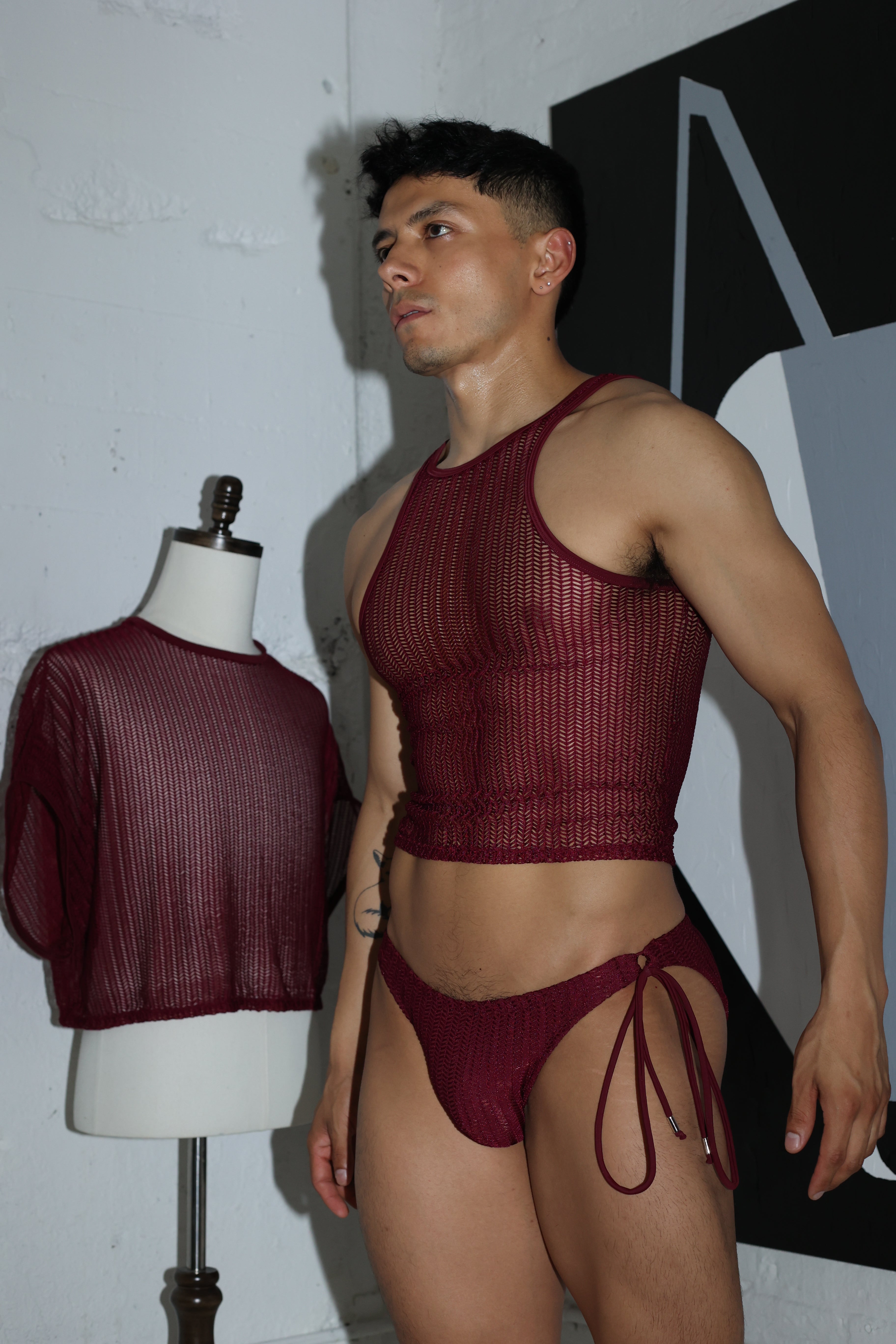 SLIP DE BAIN NOIR EN FILET