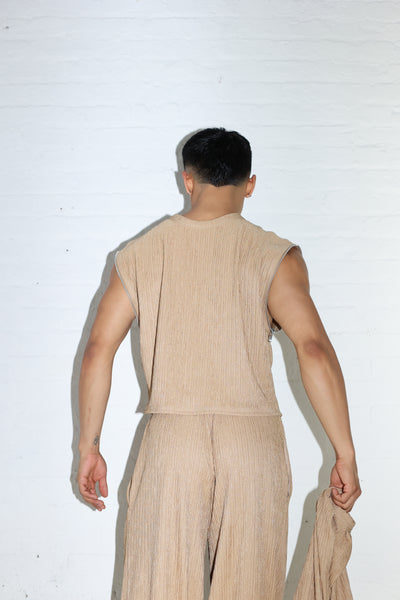 NATURAL PLISSÉ SWEATER