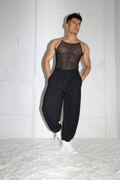 BLACK PLISSÉ PANTS